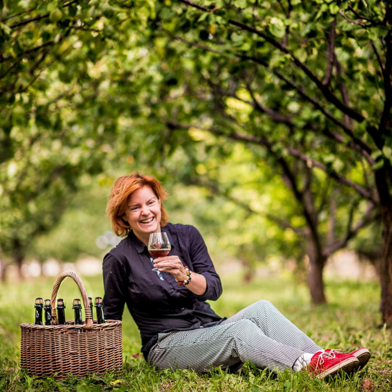 Obrázek epizody Divoká zvířata, pivo nepivo a jeho neodolatelná opojná chuť, s Jitkou Ilčíkovou