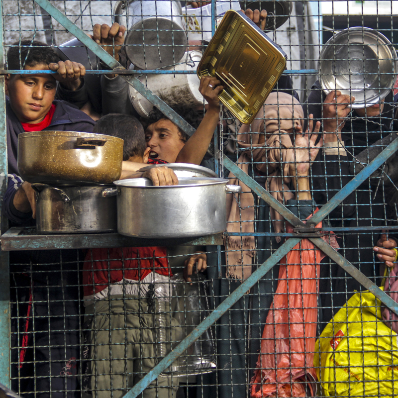 Obrázek epizody Hamás slábne, Gazu ovládají různé klany. Izrael přiznal, že střílel do palestinských civilistů