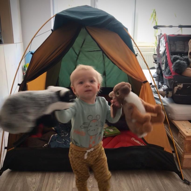 Obrázek epizody 6: Obývákový dobrodrůžo - trénink, pot a máma v ložnici