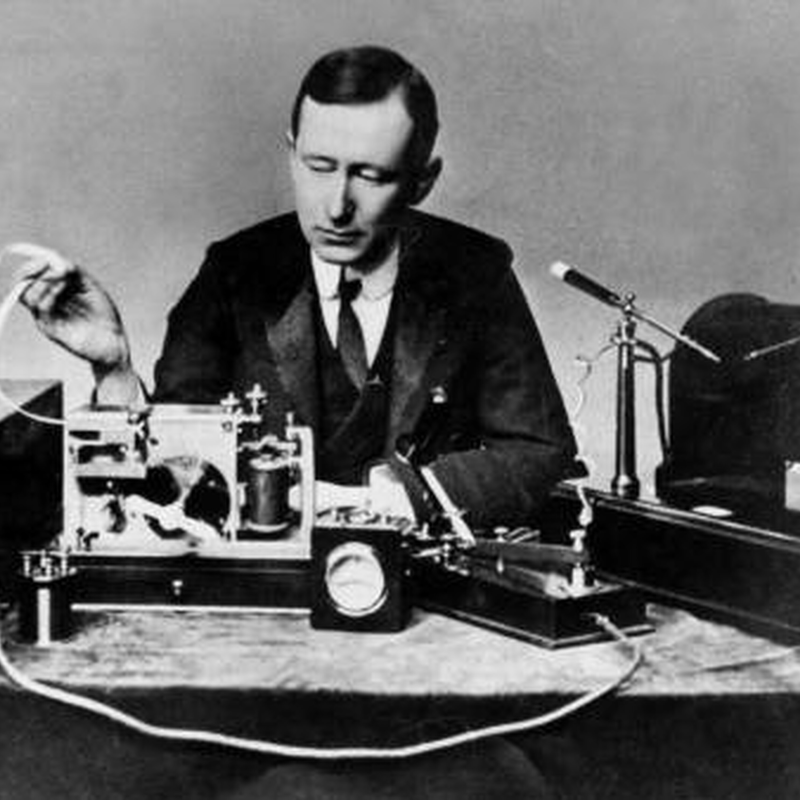 Obrázek epizody 12. prosince: Den prvního bezdrátového přenosu zvuku přes Atlantik