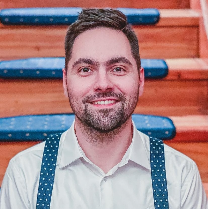 Obrázek epizody Clubhouse teď nahrazuje sociální kontakt, říká digitální marketingový konzultant Václav Blahout a dodává, že zvuk obecně získává v této době plusové body.