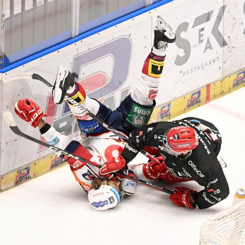 Obrázek epizody Zimák | Sedlákův styl hry si říká o velký průser, čím Pokorný drtí Grosse?