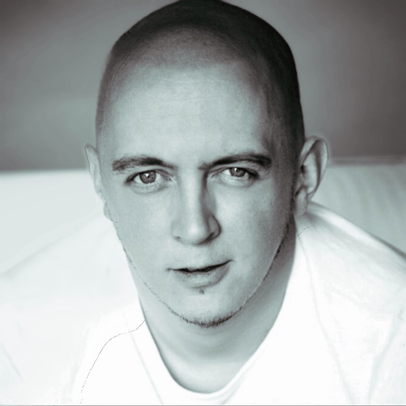 Obrázek epizody #13 with Stephen James. Founder of The Heart Initation Academy & Raw Attraction Magazine