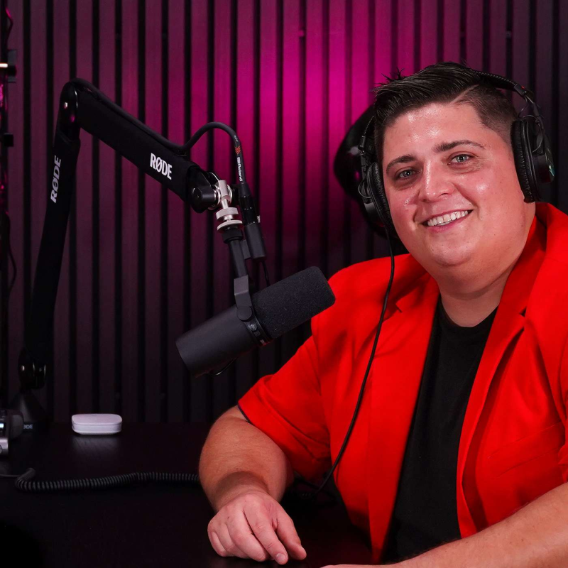 Obrázek epizody 6. Aleš Matoušek - Moderátor rádia Kiss, showman, Dj a jeden z nejznámějších hlasů v ČR / Teaser