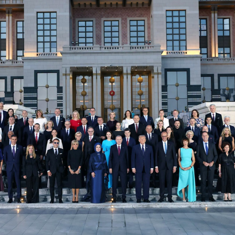 Obrázek epizody Po summitu NATO bude Česko znovu přispívat na Ukrajinu. Co na to SPD?