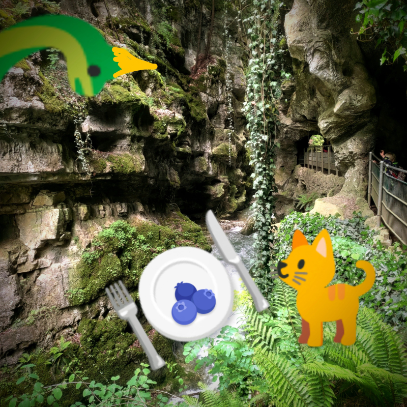 Obrázek epizody Pohádka O dinosaurech, kočičce Piši a borůvkových knedlíkách