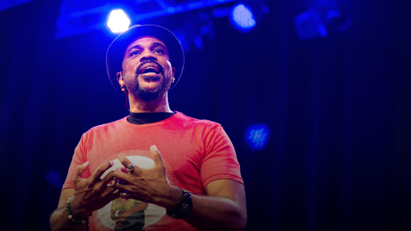 Obrázek epizody When the world is burning, is art a waste of time? | R. Alan Brooks