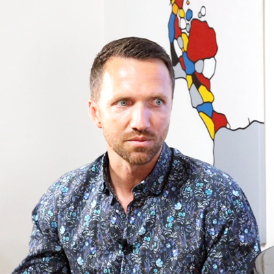 Obrázek epizody Ital půjde v obleku i s košem, tohle v nátuře nemáme, říká módní expert