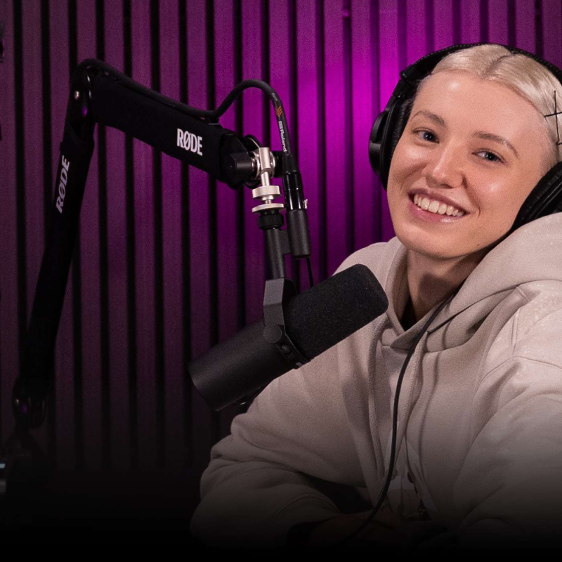 Obrázek epizody Táňa Sablina: Tiktokerka 163k, Influencerka IG 24k, podnikatelka a tvůrce kurů marketingu / Full