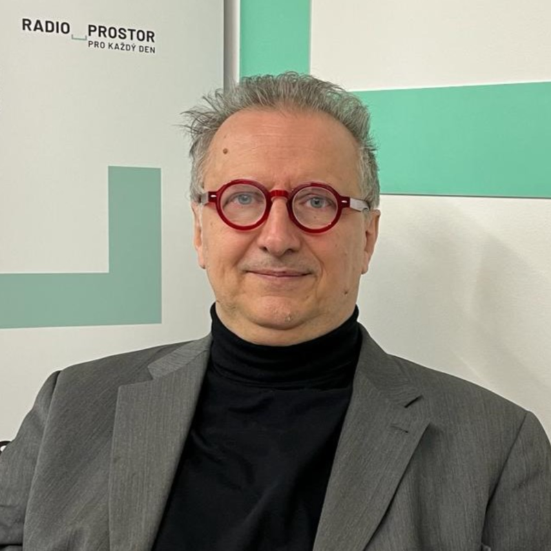 Obrázek epizody Česko-srbský výtvarník Djaković: Češi mají skvělý smysl pro humor, krásné ženy i světové umělce