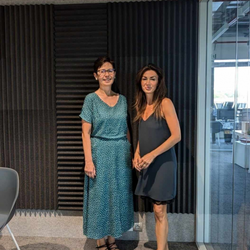 Obrázek epizody Do dospělosti bez násilí. Co si s sebou nesou děti, které v rodině zažily nějakou formu násilí, nebo traumatu? S Jaroslavou Chaloupkovou z organizace acorus.