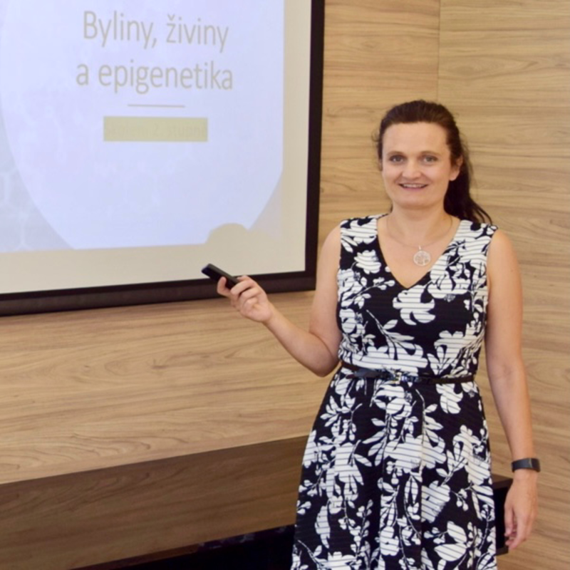 Obrázek epizody #16 Blanka Gololobovová / zlepšení sportovní výkonnosti / zlepšení kvality regenerace / mikrobiom / doping