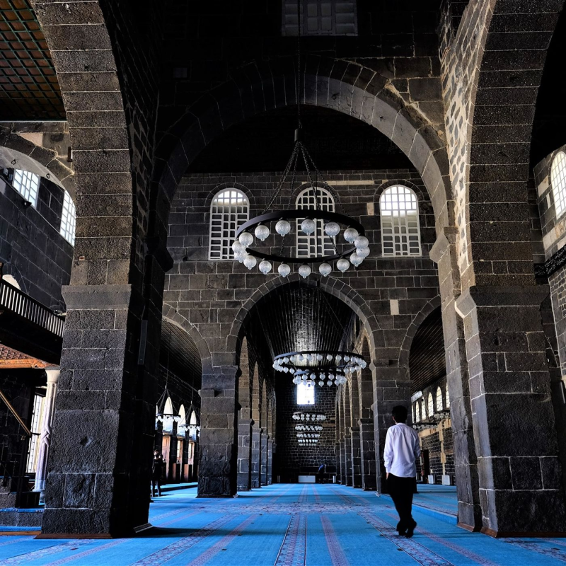 Obrázek epizody Ešus (7.9.2020) [Lenka a Východní Turecko]