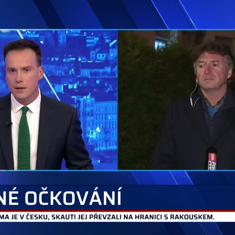 Obrázek epizody Kubek v živém vysílání. antivaxeři mu demonstrují přímo před domem