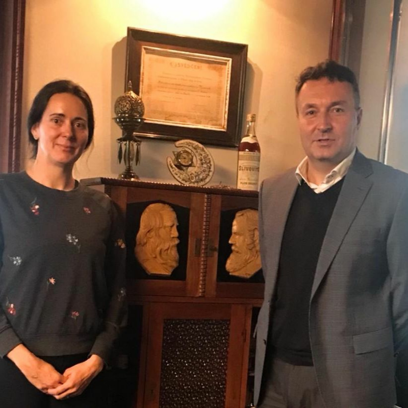 Obrázek epizody TRNKY A HVĚZDY - rozhovor s ředitelem likérky Rudolf Jelínek Pavlem Dvořáčkem