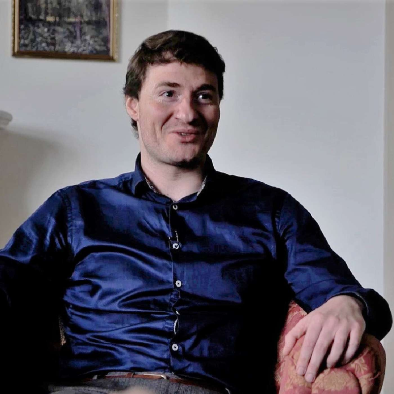 Obrázek epizody LUKÁŠ TÓTH: "Půlka lidí si myslí, že nemá férový plat."