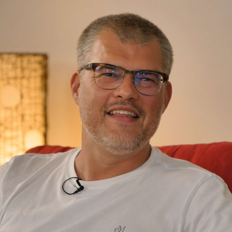 Obrázek epizody Fyzioterapeut TOMÁŠ RYCHNOVSKÝ - Jak souvisí bolest těla a duše?