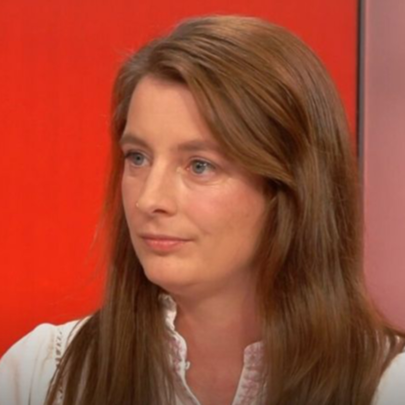 Obrázek epizody Adéla Šípová (nestr.): Česká politika není pro ženy. Neustálá kritika a lidé pořád řeší počet dětí | 7. 4. 2025