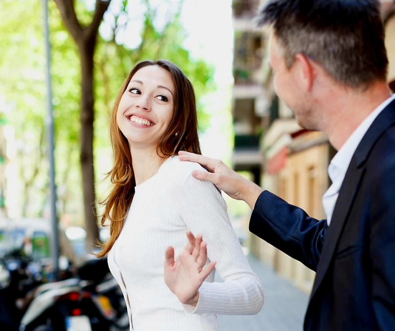 Obrázek epizody Small Talk #155 - Etiketa & cizí jazyky