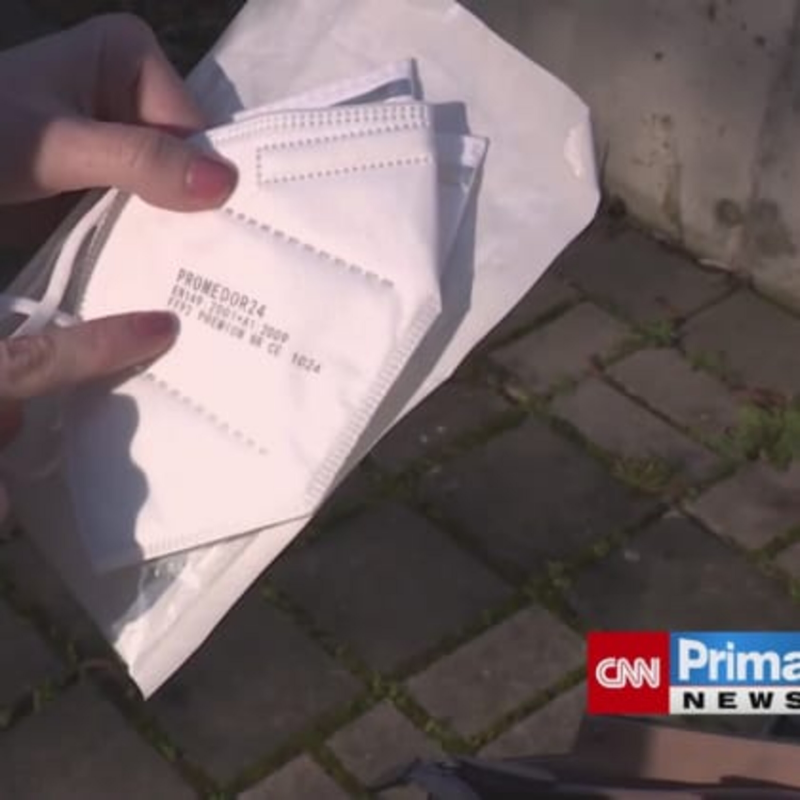 Obrázek epizody Budou respirátory povinné v hromadné dopravě nebo v obchodech?