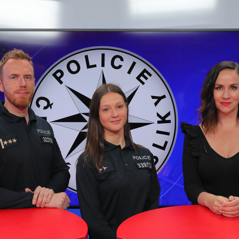 Obrázek epizody „Dávková turistika“ uprchlíků do Česka? Prověřujeme to, říká mluvčí policie. A popsal zneužívání Ukrajinců