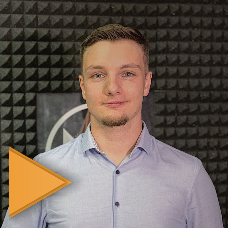 Obrázek epizody Marek Jílek | Etický hacker: Nemocnice jsou pro hackery snadný terč. Stopy vedou do Ruska