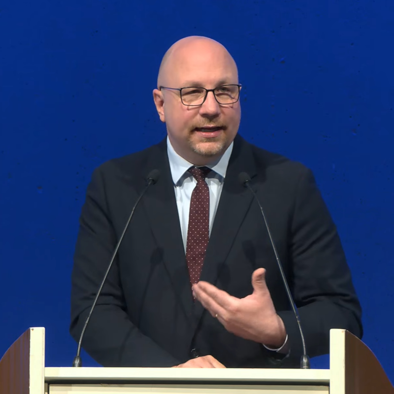 Obrázek epizody Vít Vurst • 40. VÝROČÍ SBORU • Za co děkovat. A kam jít.