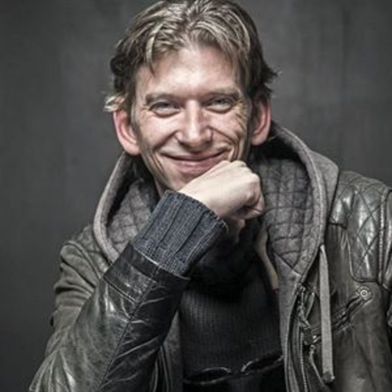 Obrázek epizody Jiří Strach: Už zase mluvíme potichu, nejsme svobodní