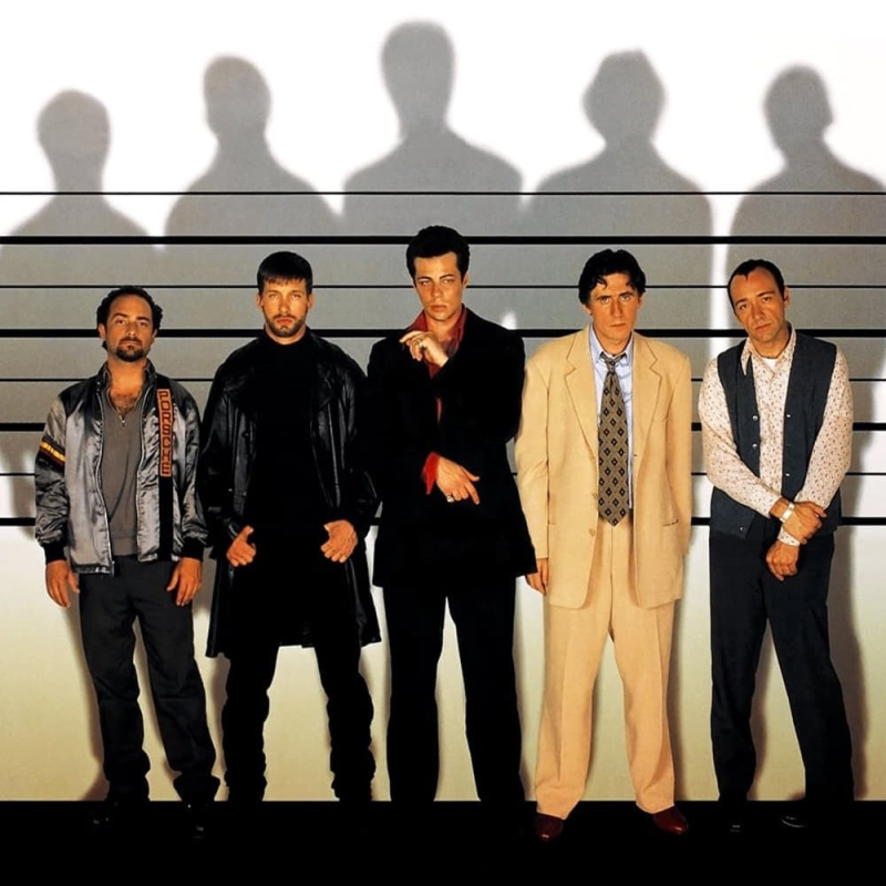 Obrázek epizody Obvyklí podezřelí: Chytrý oscarový thriller Bryana Singera se scénářem, který si diváky umí povodit