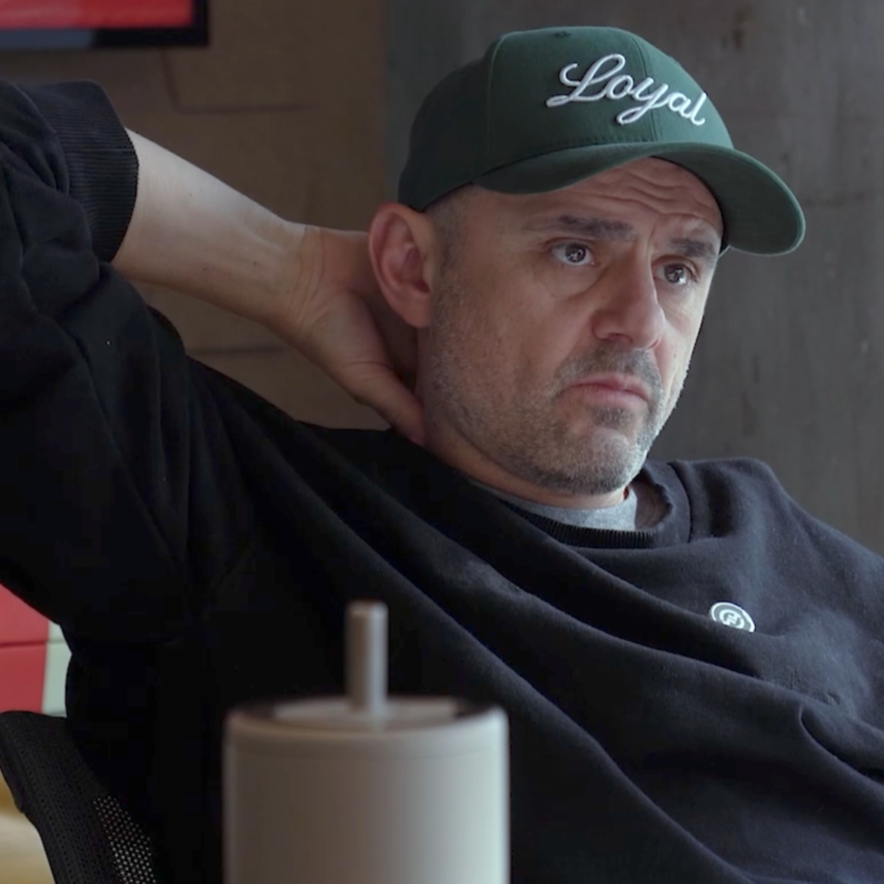 Obrázek epizody Why Your Social Media Strategy From The Last Decade Is USELESS | 4Ds Consultation - PART 1