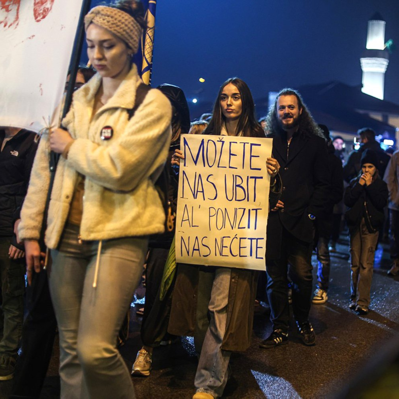 Obrázek epizody Sexuální násilí jako zbraň. Jak se využívá proti nepohodlným ženám