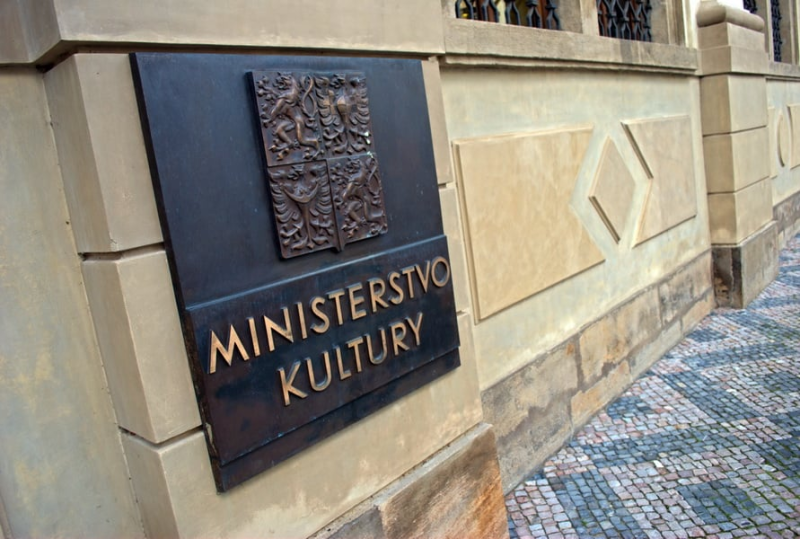 Obrázek epizody Status umělce je první krok ke zjištění, kolik lidí u nás dělá kulturu