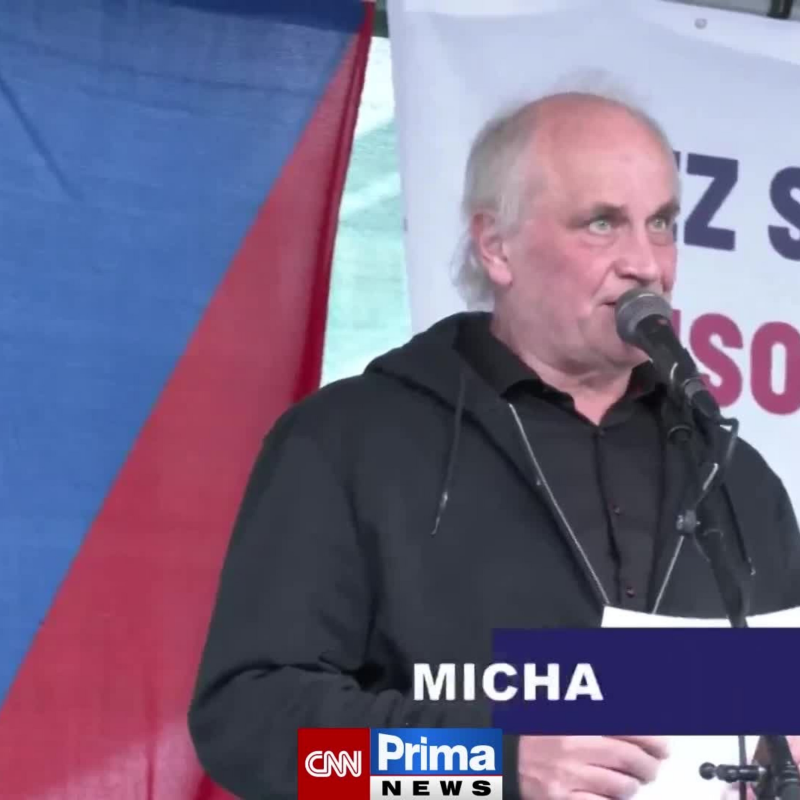 Obrázek epizody Kocáb na demonstraci proti prezidentovi (zdroj: CNN Prima NEWS)