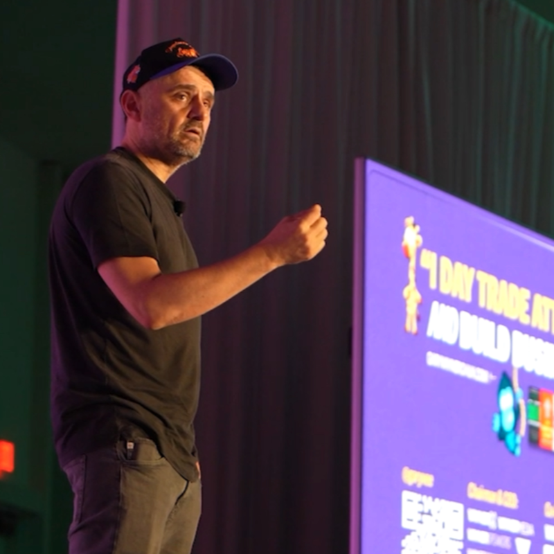 Obrázek epizody TRAILER: The biggest mistake brands are making in 2025 marketing | Possible Keynote