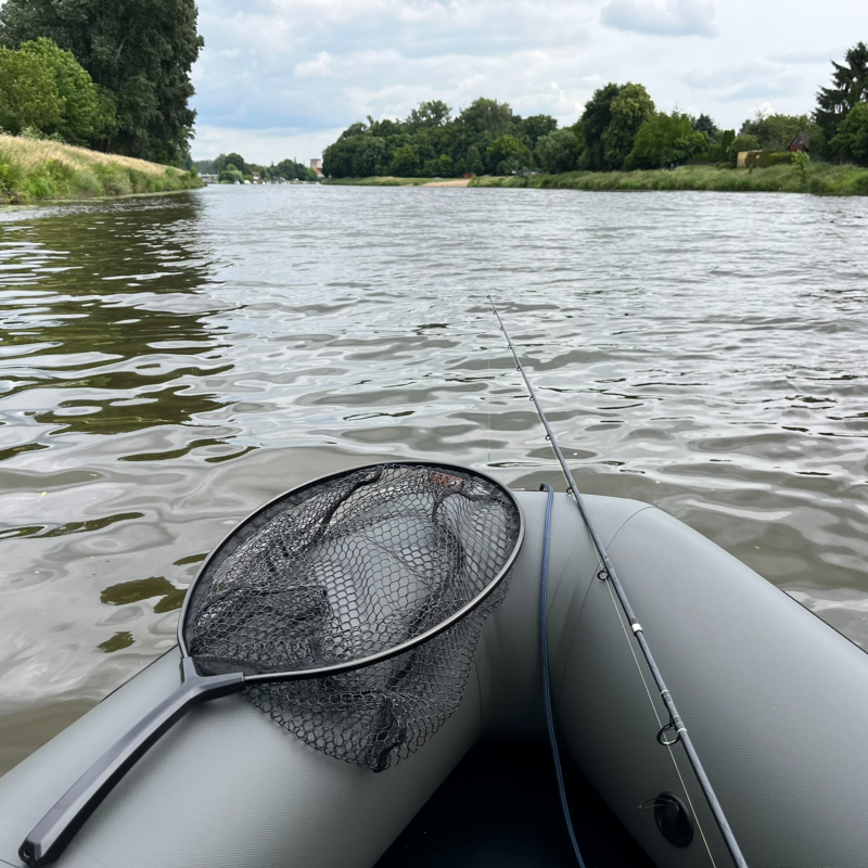 Obrázek epizody Zahájení s nezbedným sumcem 23. díl