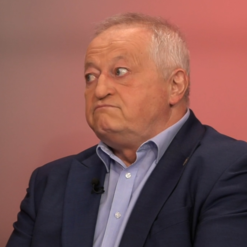 Obrázek epizody Vladimír Votápek (Piráti): Ukrajině pomáháme málo, pozdě a špatně. Rusko nechce mír | 5. 5. 2025