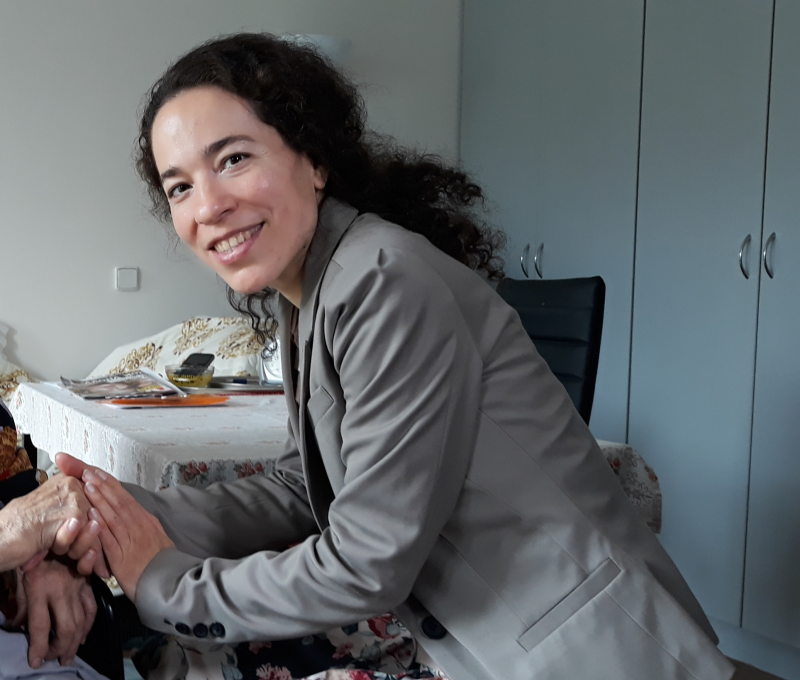 Obrázek epizody Století 21 #23 - Mgr. Jana Perdomo - Jak vznikl nápad na založení Archy pomoci? Jsme v dnešní době ochotni pomáhat seniorům a lidem se zdravotním postižením? Daří se získávat dobrovolníky pro pomoc těmto lidem?