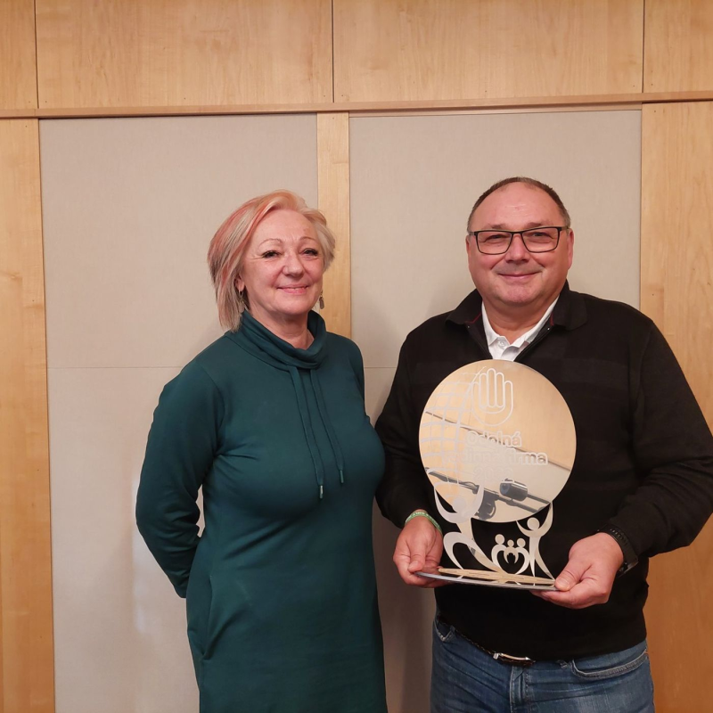 Obrázek epizody 31: BARVY A LAKY HOSTIVAŘ : Odolnost je zásluhou celého dobře fungujícího a sehraného kolektivu lidí…