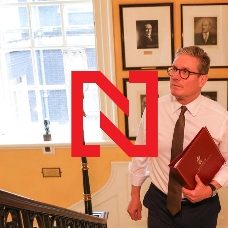 Obrázek epizody Svorně otrávená Británie. Proč země od nové vlády moc nečeká?