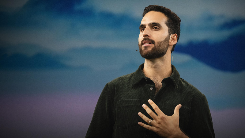 Obrázek epizody How to reclaim your life from work | Simone Stolzoff