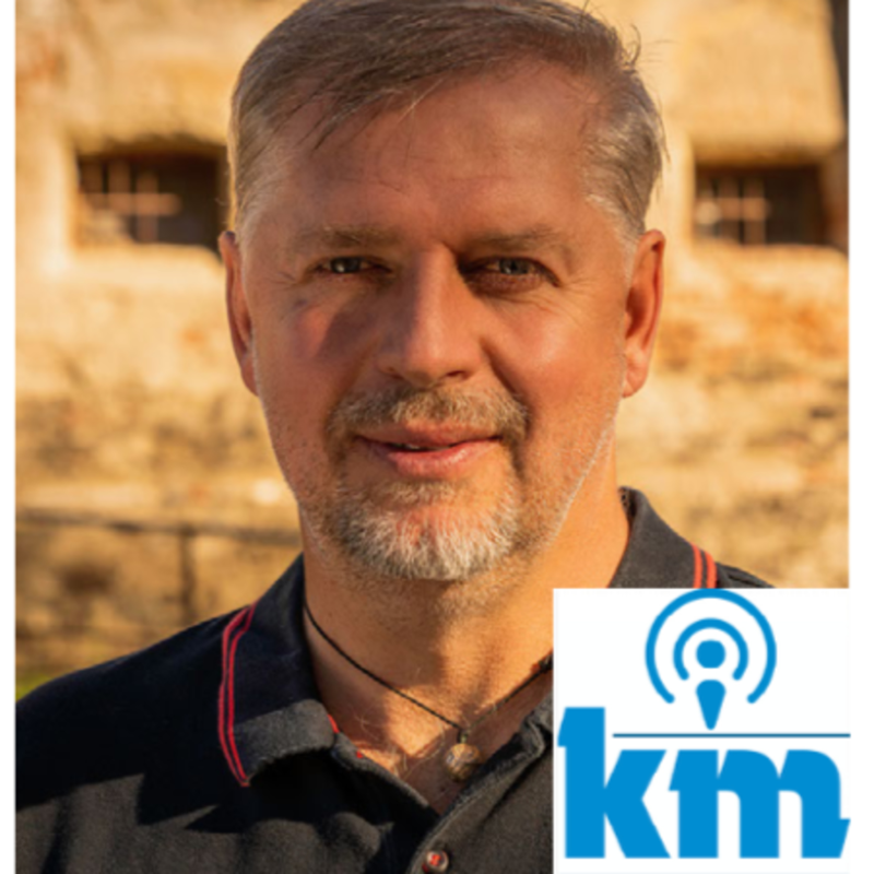 Obrázek epizody Petr Bendl jde do boje s Adélou Šípovou. Je výhodou být politický matador, je souboj o senátorské křeslo i hrou o budoucnost předsedy horní sněmovny parlamentu a otevření se přistěhovalcům?