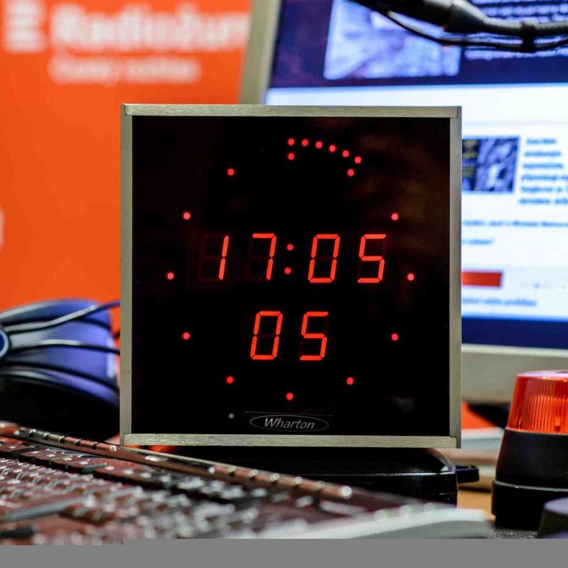 Obrázek epizody Karel Gott si získal úctu i mladé generace, zaznělo ve speciálu Radiožurnálu