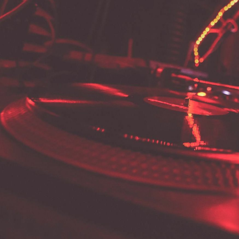 Obrázek epizody Spigl - DM120120  [FREE DOWNLOAD]