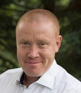 Obrázek epizody Století 21 #26 - Jaroslav Hejra - "Vztah k duchovnu mi pomáhá, věřte mi, každý den v podnikání i normálním životě." Rozhovor o podnikatelském životě, čestném podnikání i víře v Pána Boha.