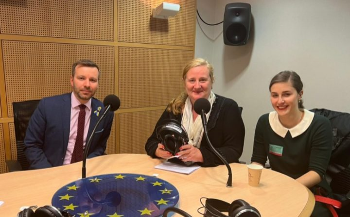 Obrázek epizody Zaskřípala koordinace s EU a NATO, řekl v Press klubu o cestě Fialy do Kyjeva Marcel Kolaja