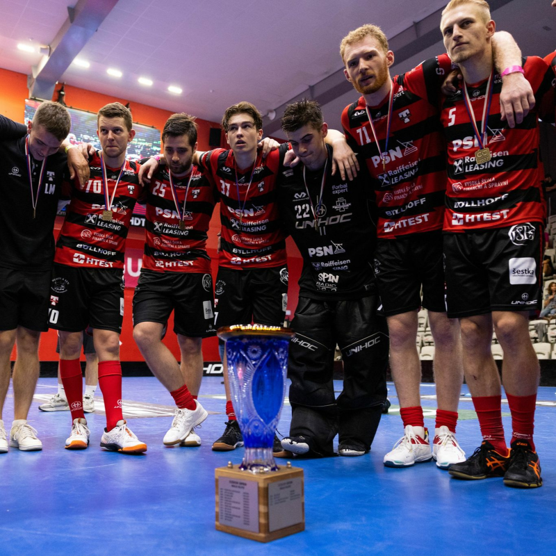 Obrázek epizody Florbal.cz podcast: Favorit Tatran, černý kůň Bohemians a velká neznámá z Karlových Varů