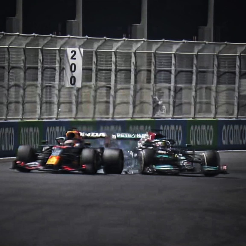 Obrázek epizody 21. EisKing DEBRIEFING - Šou, fraška alebo najšialenejšie preteky v historii?