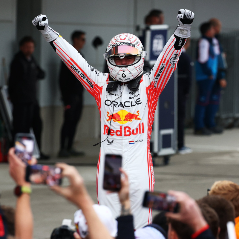 Obrázek epizody Virtuóz Verstappen, kosačka Norris a nečakaný frajer | EisKing DEBRIEFING 3/24