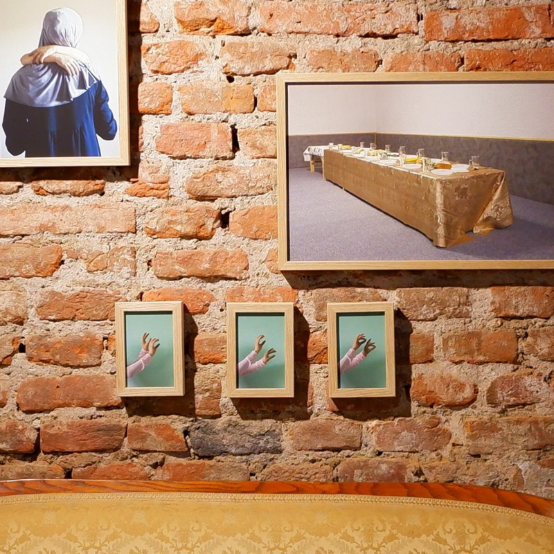 Obrázek epizody Galerie Fotografic: Different Worlds (Tereza Bonaventurová)