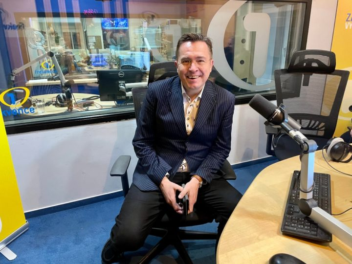 Obrázek epizody Fronta na zubaře v Hustopečích? Totální neorganizace Česka, říká šéf stomatologů Roman Šmucler